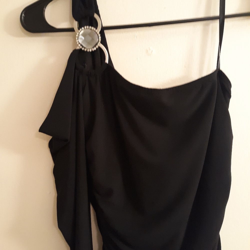 Taboo Dress - Picture 2 of 8